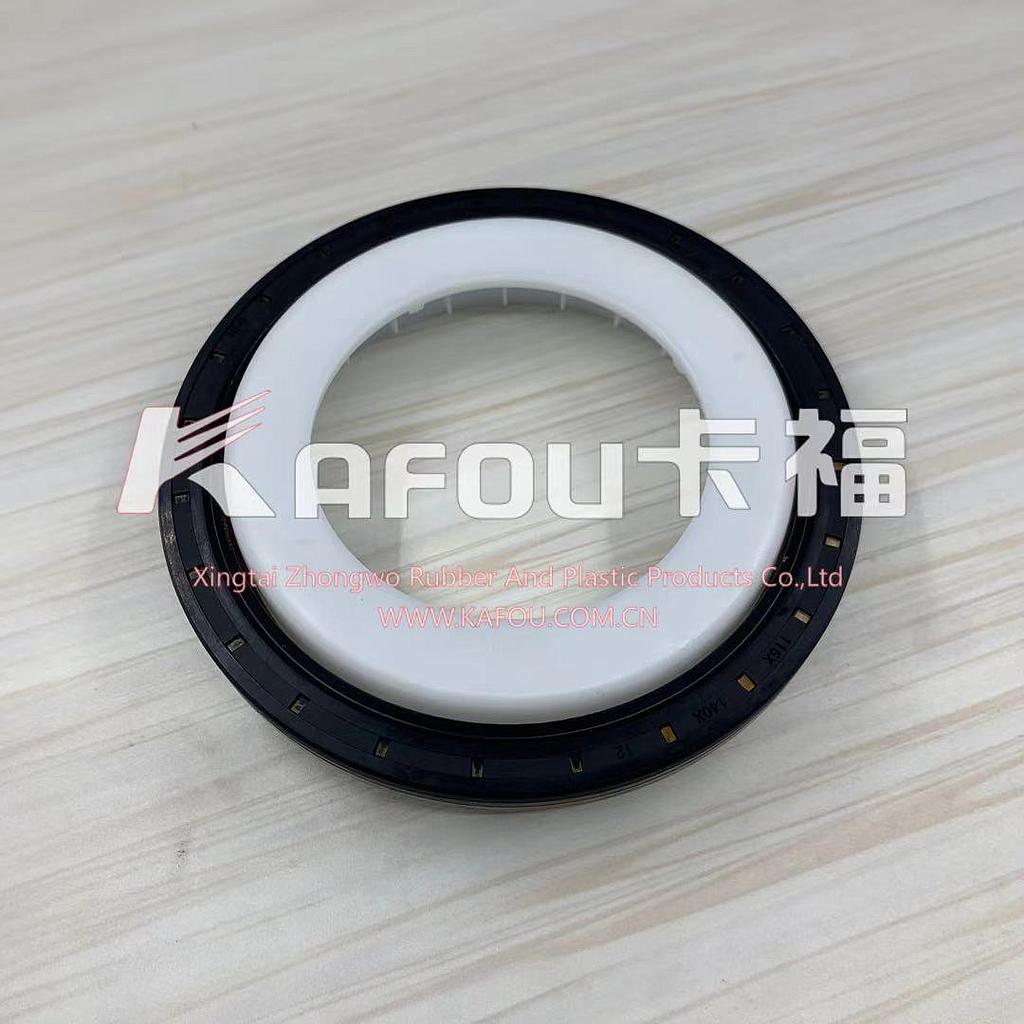 Crankshaft oil seal MAN曲轴油封(后)51015100272 51015100283 51015106010